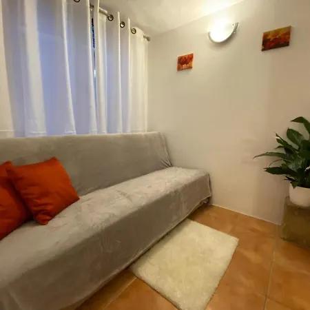 132, Saint Paul's Street Feriehus San Pawl il-Baħar